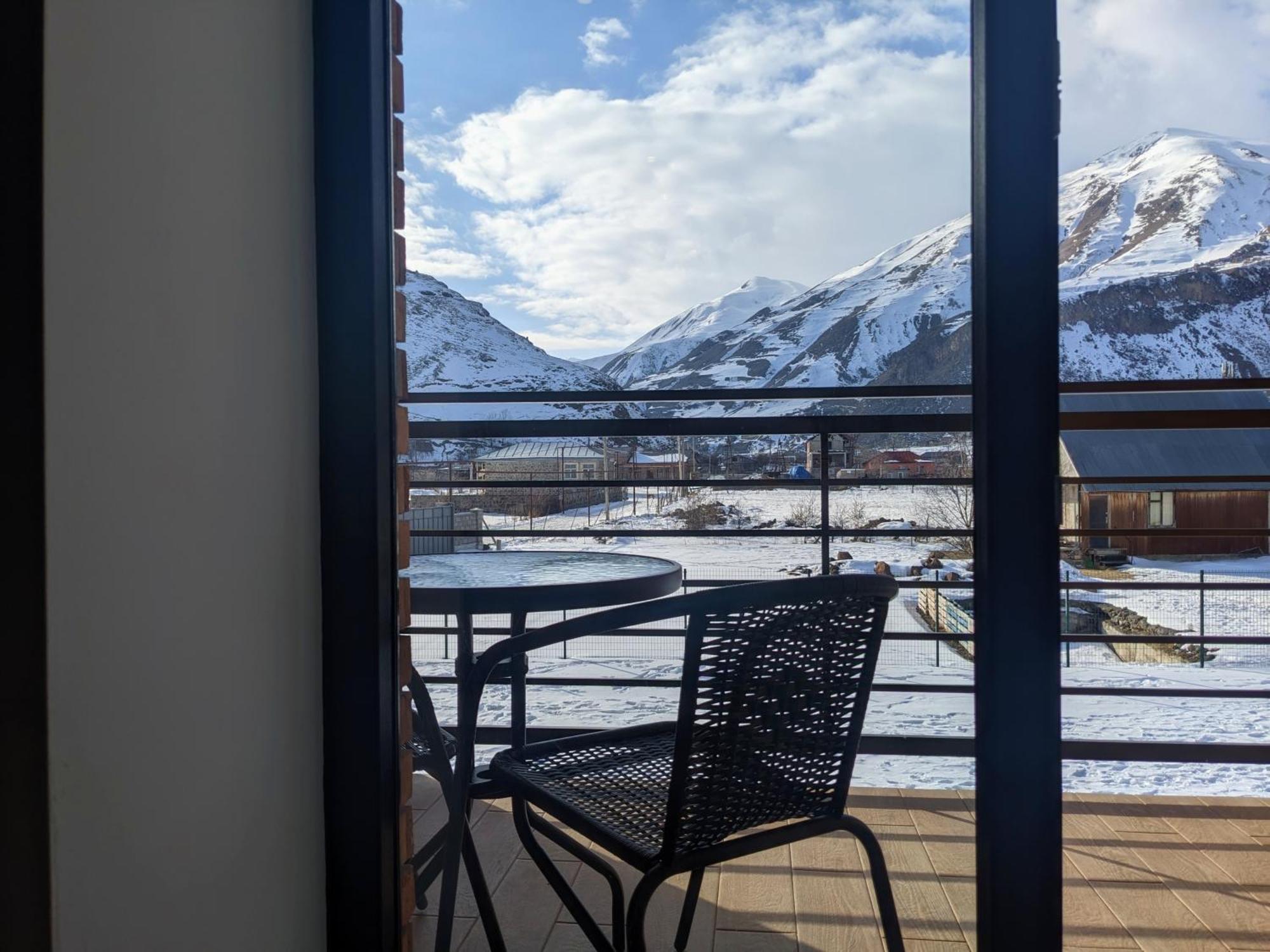 Agre Kazbegi Hotel Achkhoti Eksteriør billede