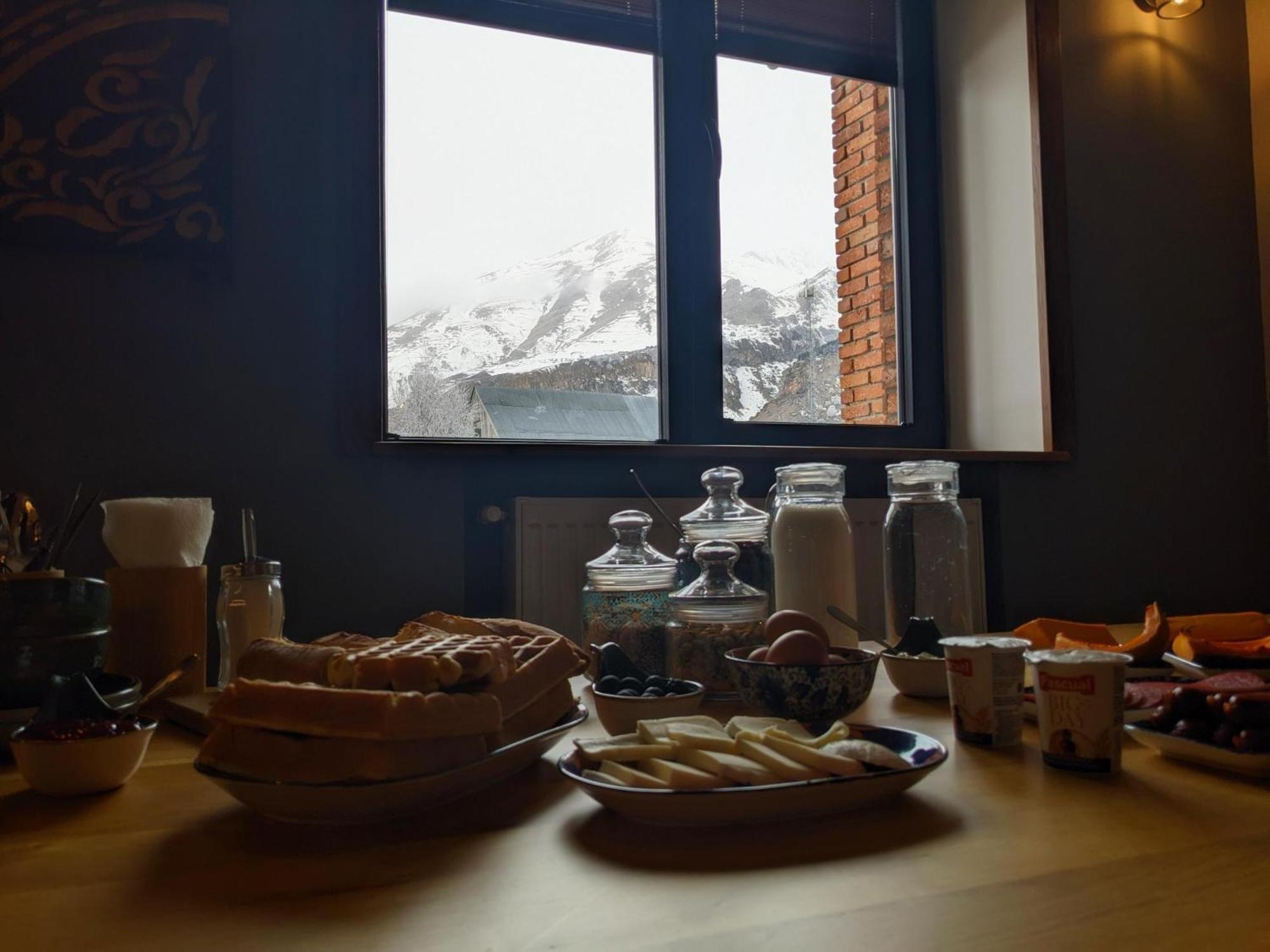 Agre Kazbegi Hotel Achkhoti Eksteriør billede